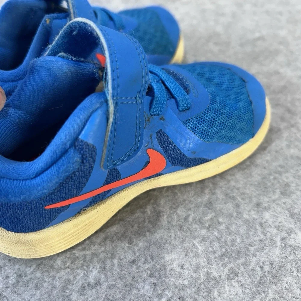 Nike Revolution 4 TDV Toddler Shoes Size 6C Blue Pink Hook Loop BV6285-400